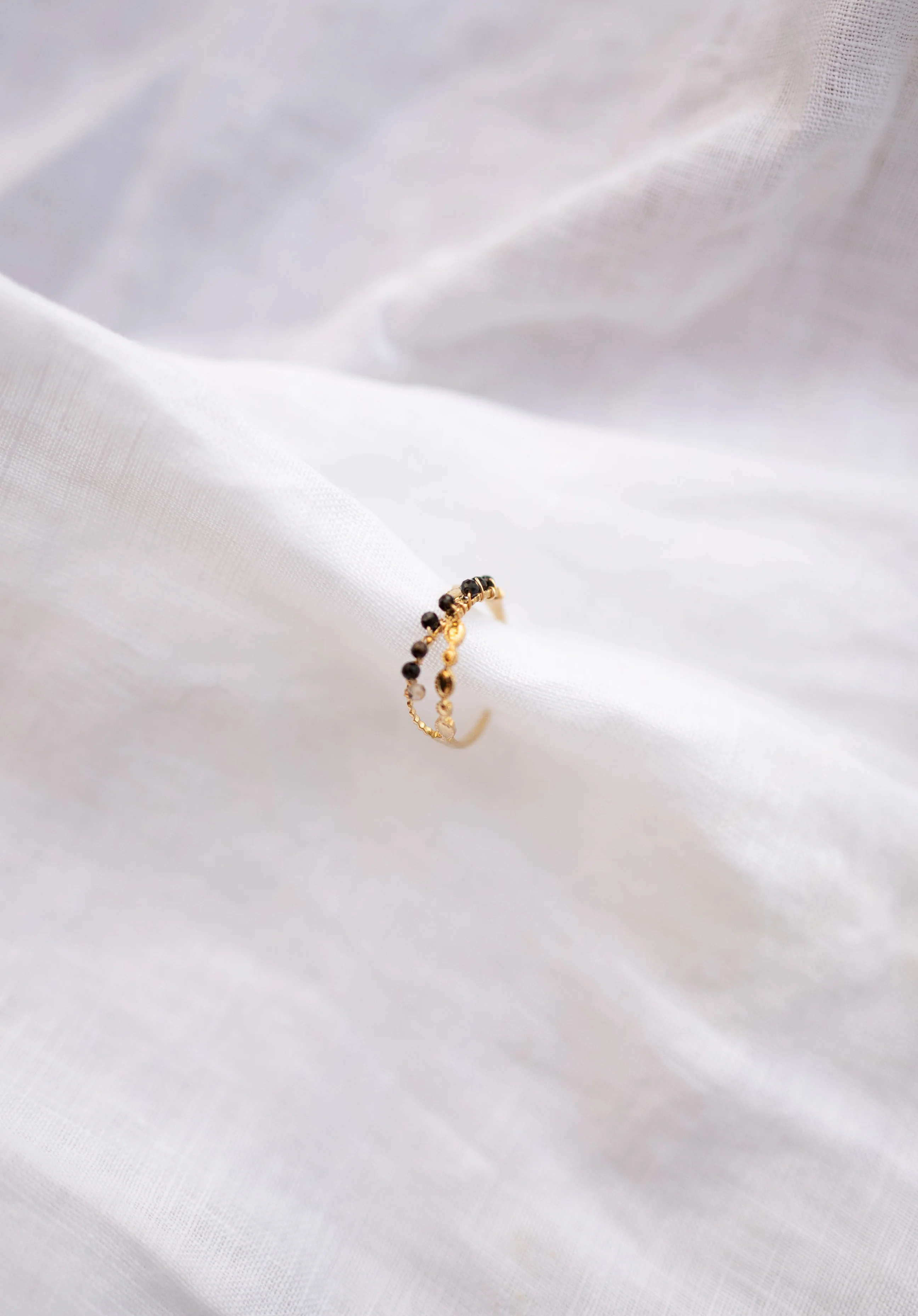 Bague Tily - dorée et noire - Image 2