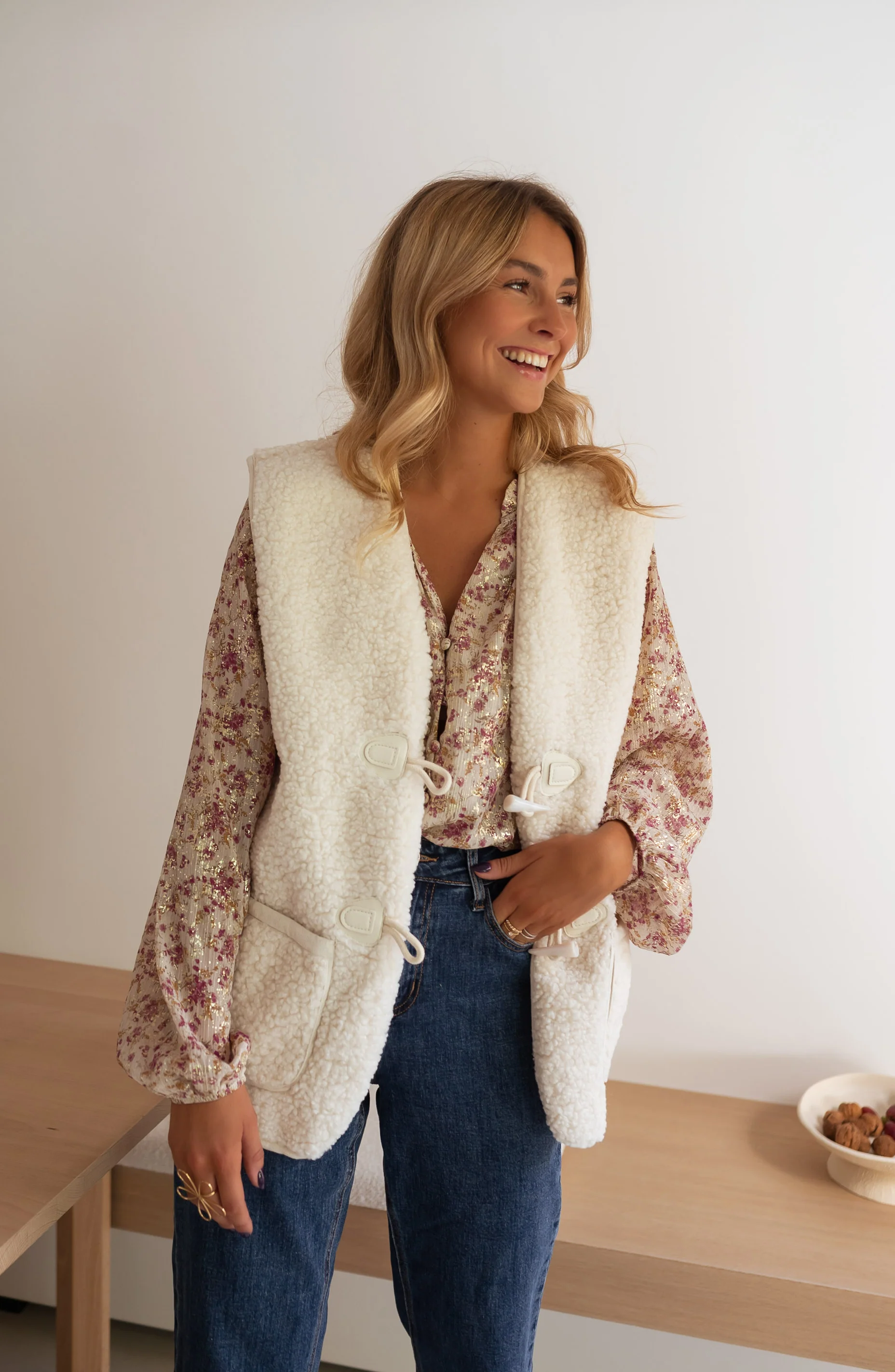 Blouse Lane - beige - Image 2