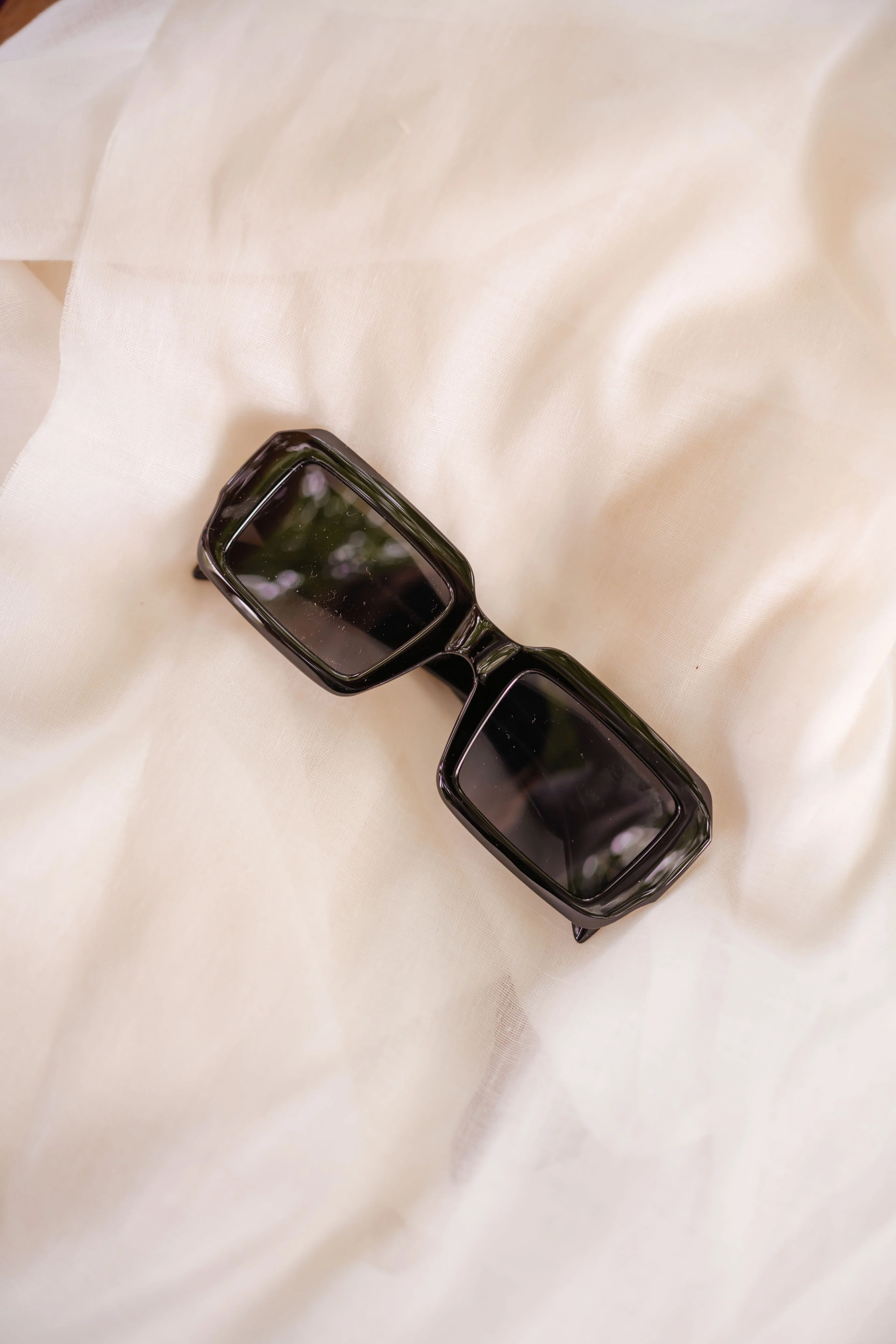Lunettes de soleil Magy - noires - Image 3