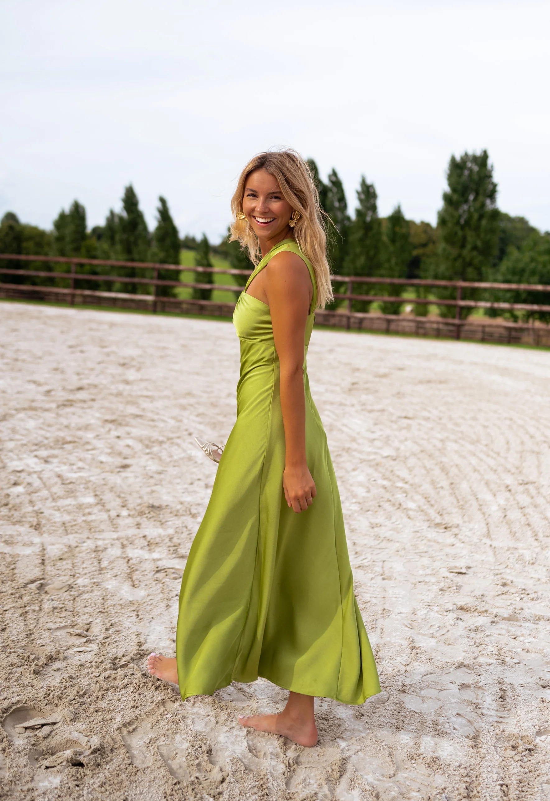 Robe Dora longue - olive - Image 11