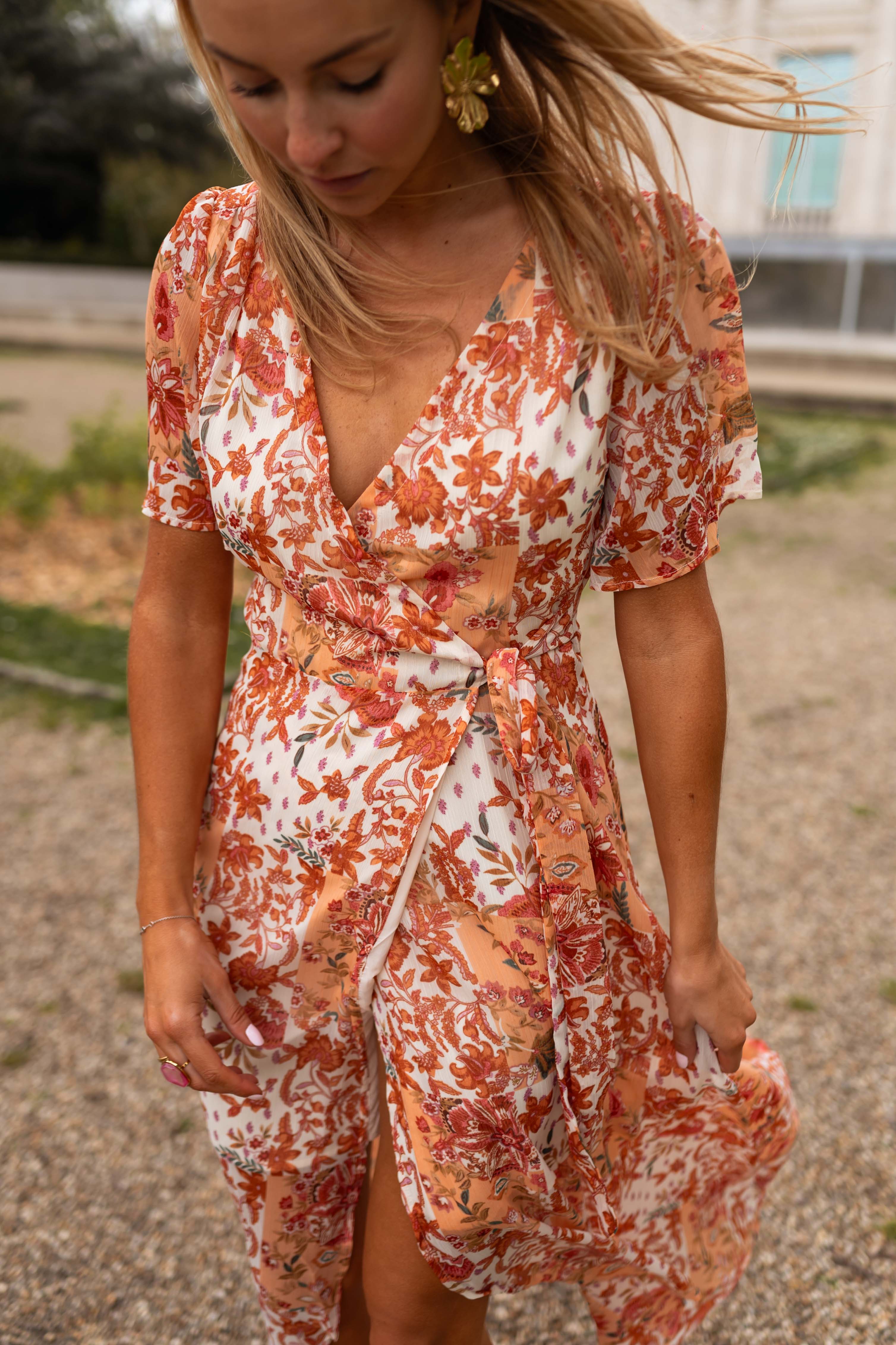 Robe Leidi - orange à fleurs - Image 3